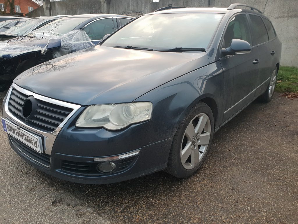 VW PASSAT B6 2006 ANGL. UNIVERSAL 373