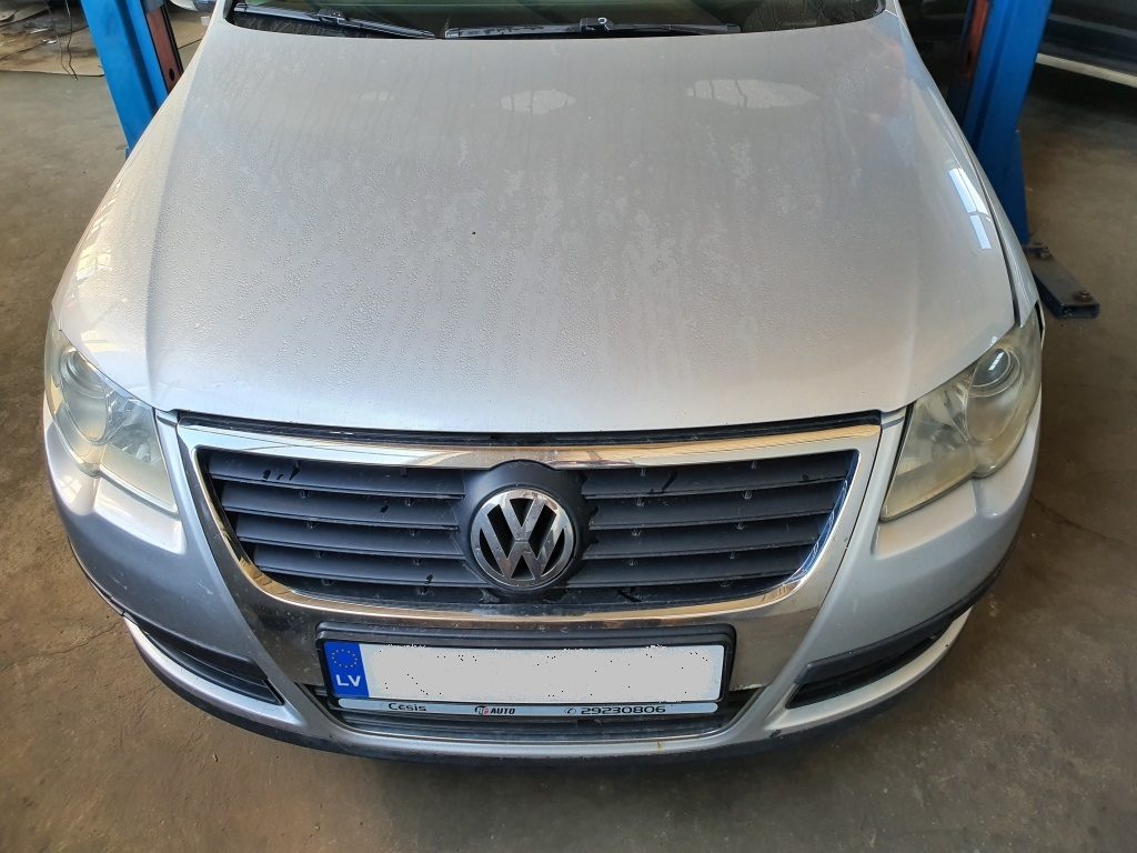 VW PASSAT 2007 UNIVERSAL SILVER 367