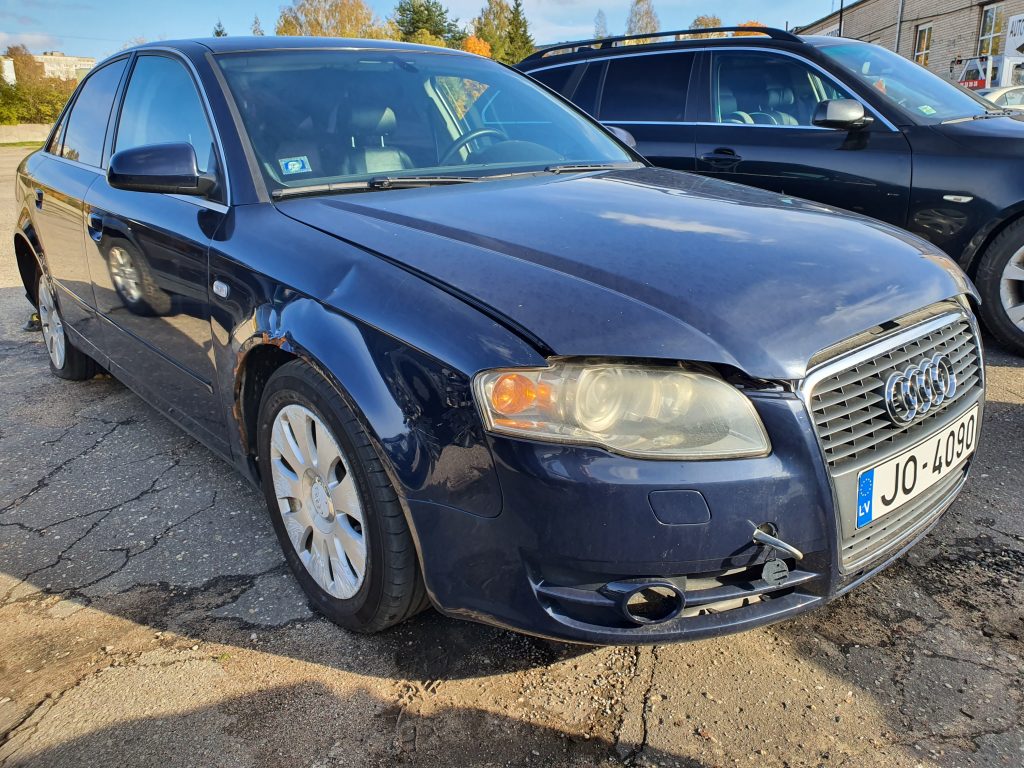 AUDI A4 2005 25