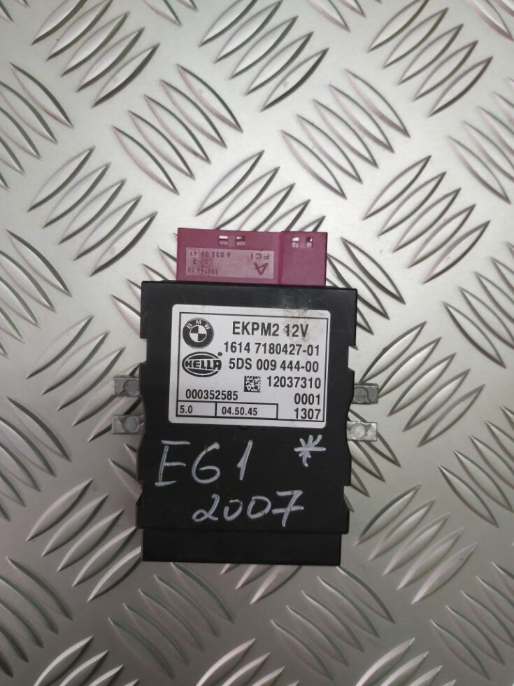 Degvielas sūkņa vadības bloks priekš BMW 525D E61 2007 TOURING BLACK
