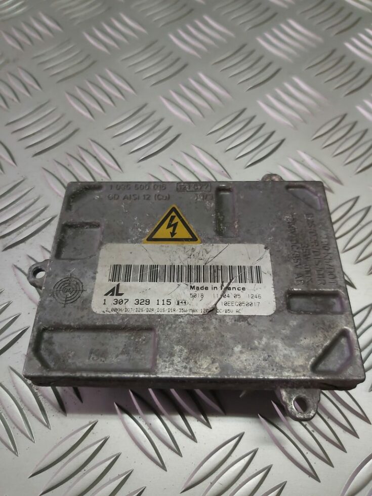 Ksenona vadības bloks priekš AUDI A4 AVANT 2005