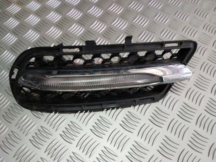 Led dienas gaitas lukturis priekš MERCEDES BENZ E250 W212 2014