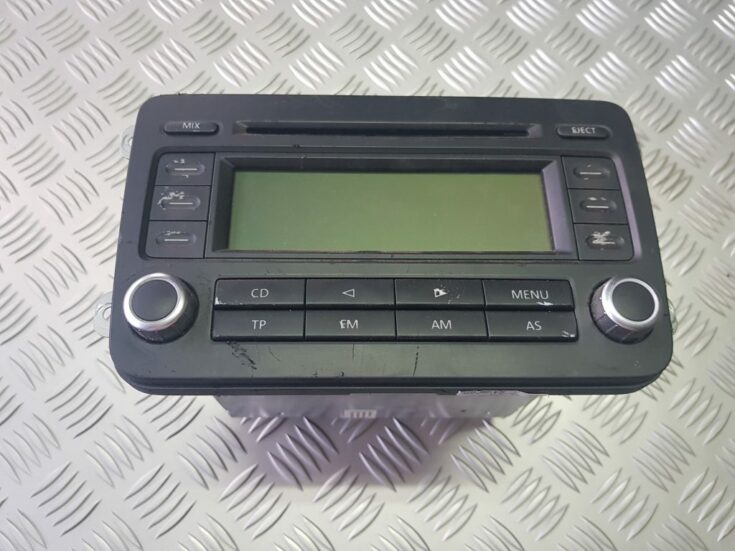 CD/DVD/Navigācijas bloks priekš VW PASSAT B6 2006 ANGL. UNIVERSAL