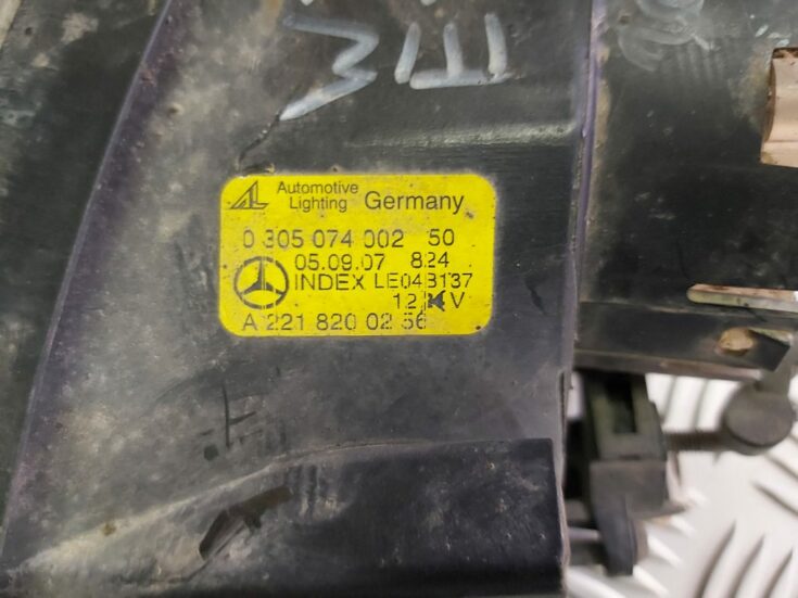 Miglas lukturis priekšā labajā pusē priekš MERCEDES BENZ E250 W212 2014