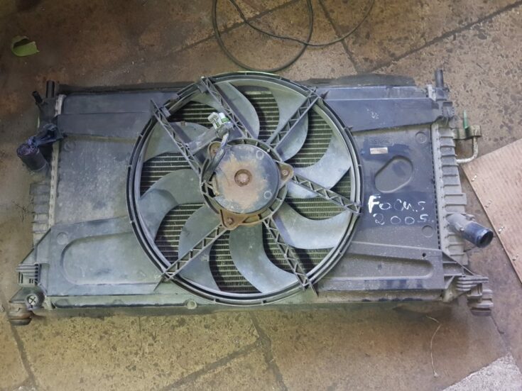 Radiatoru komplekts priekš FORD FOCUS 2006