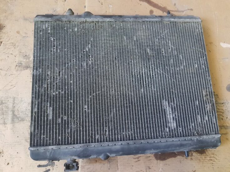 Dzesēšanas radiators priekš PEUGEOT 407 2004