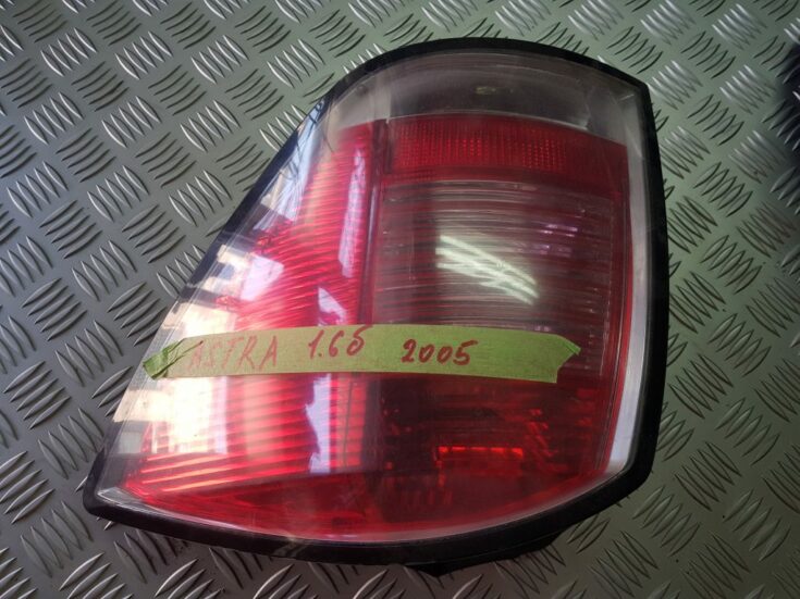 Aizmugurējais kreisais lukturis priekš OPEL ASTRA H 2005 GREEN