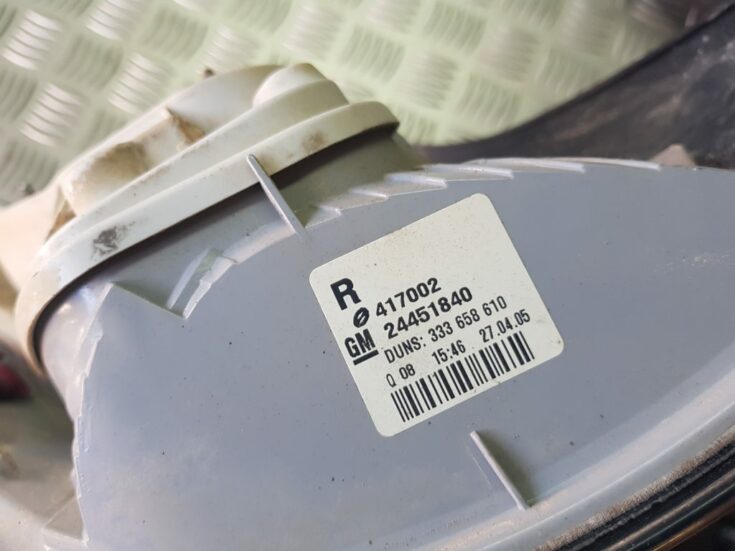 Aizmugurējais kreisais lukturis priekš OPEL ASTRA H 2005 GREEN