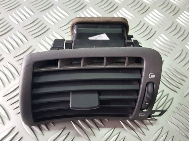 Mērinstrumentu paneļa gaisa vads, pa kreisi priekš PEUGEOT 407 2005