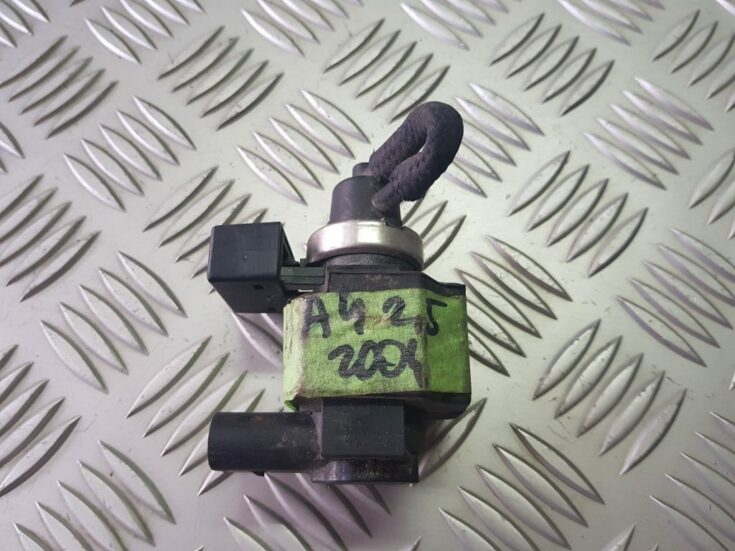 Izplūdes solenoīda vārsts priekš AUDI A4 AVANT 2004