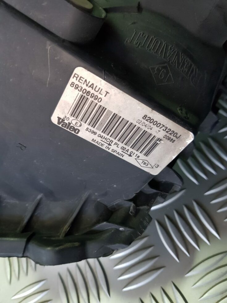 Priekšējais kreisais lukturis priekš RENAULT MEGANE 2004