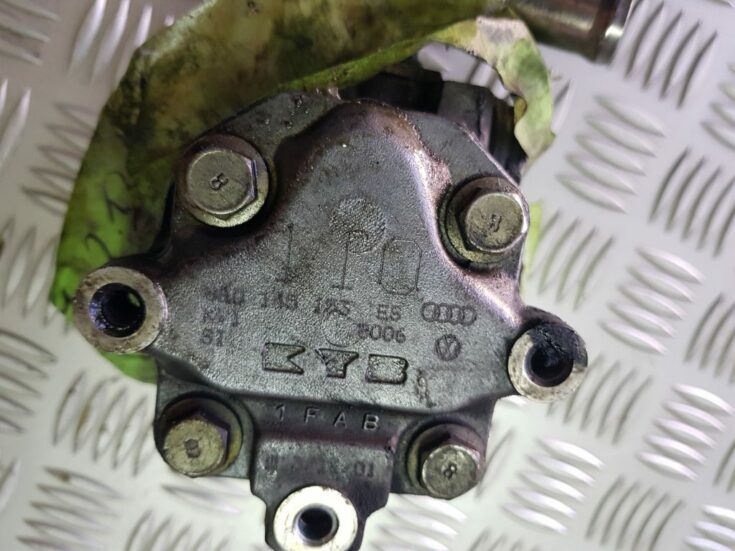 Hidrauliskais pastiprinātājs priekš AUDI A4 2001
