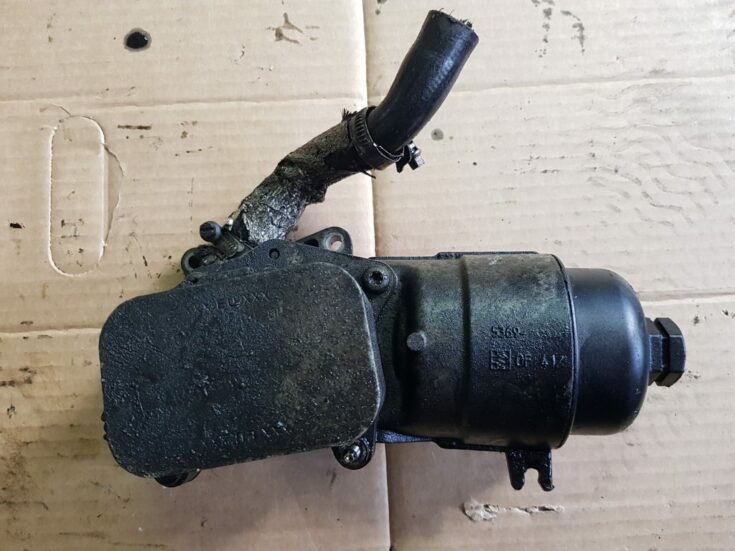 Eļļas radiators priekš PEUGEOT 407 2004