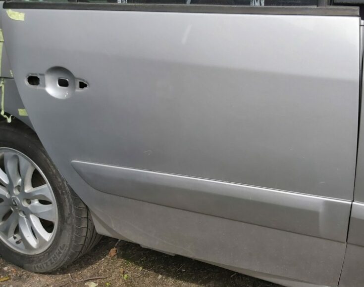 Aizmugurējās labās durvis priekš RENAULT ESPACE IV 2006