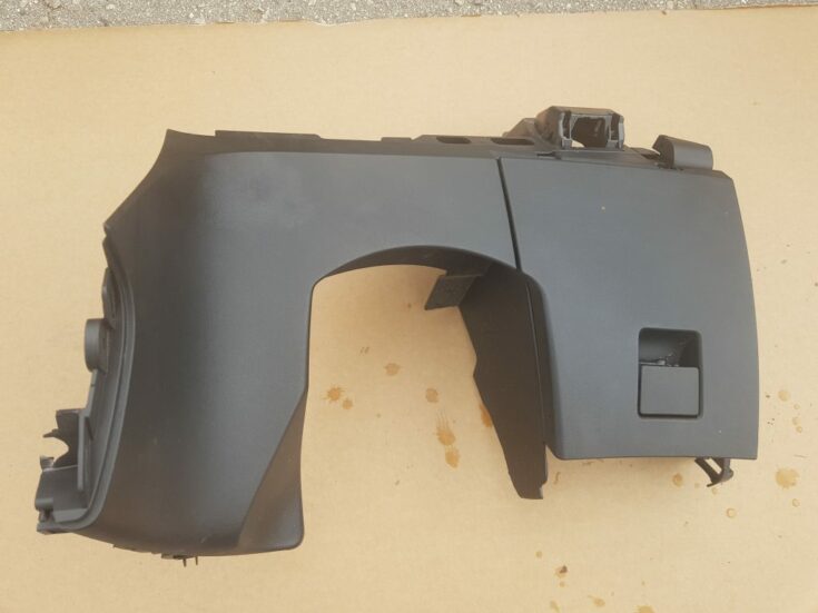 Mērinstrumentu paneļa apdare (zem stūres) priekš OPEL INSIGNIA SPORTS TOURER 2010