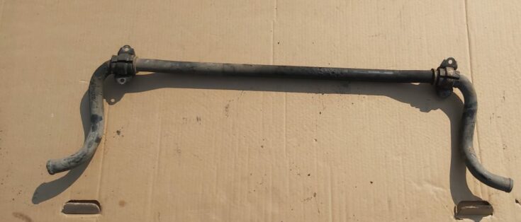 Priekšējais stabilizators priekš AUDI A4 2004