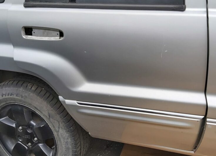 Aizmugurējās labās durvis priekš JEEP GRAND CHEROKEE 2004