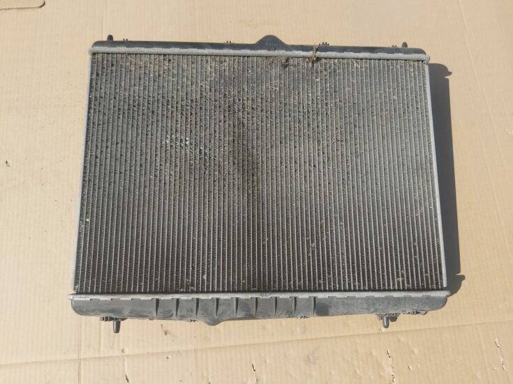 Dzesēšanas radiators priekš PEUGEOT 508 2012