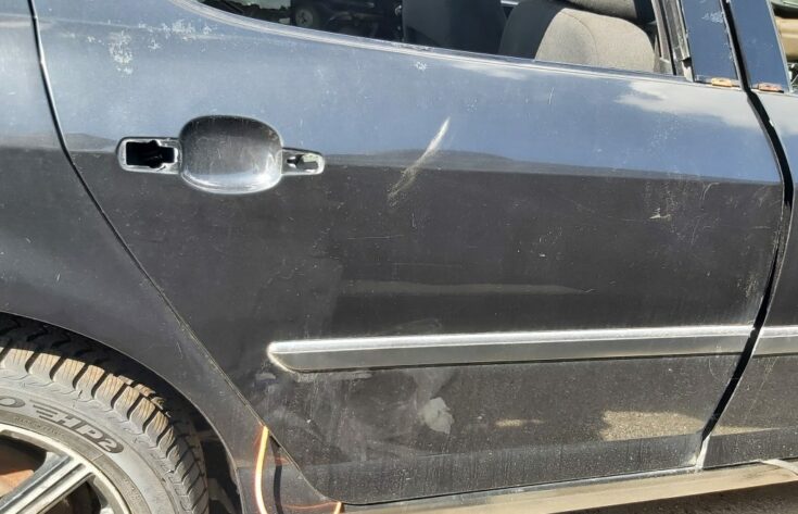 Aizmugurējās labās durvis priekš PEUGEOT 407 2005