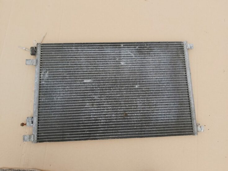 Gaisa kondicioniera radiators priekš RENAULT MEGANE 2004