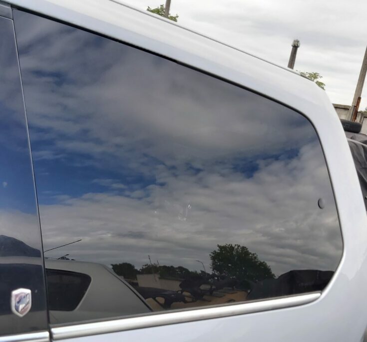 Aizmugurējais kreisais sānu stikls priekš FORD GALAXY 2007