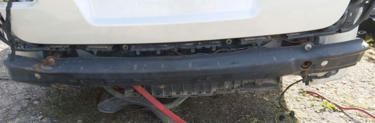 Aizmugurējā bufera pastiprinātājs priekš BMW 530D E61 2006 TOURING TITANSILVER