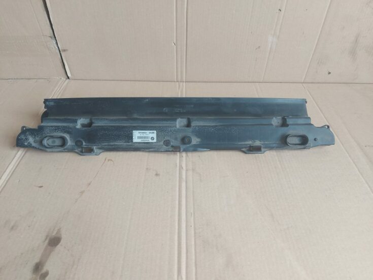 Radiatora kronšteins priekš BMW 525 E60 2006 OLIVE