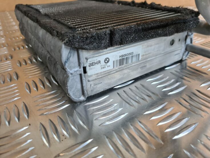 Gaisa kondicionēšanas radiators salonā priekš BMW 525 E60 2006 OLIVE