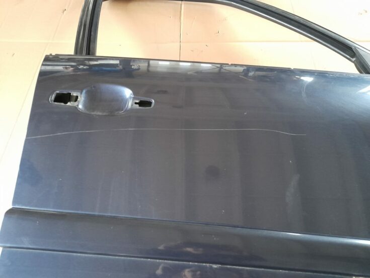 Priekšējās labās durvis priekš CITROEN PICASSO 2007
