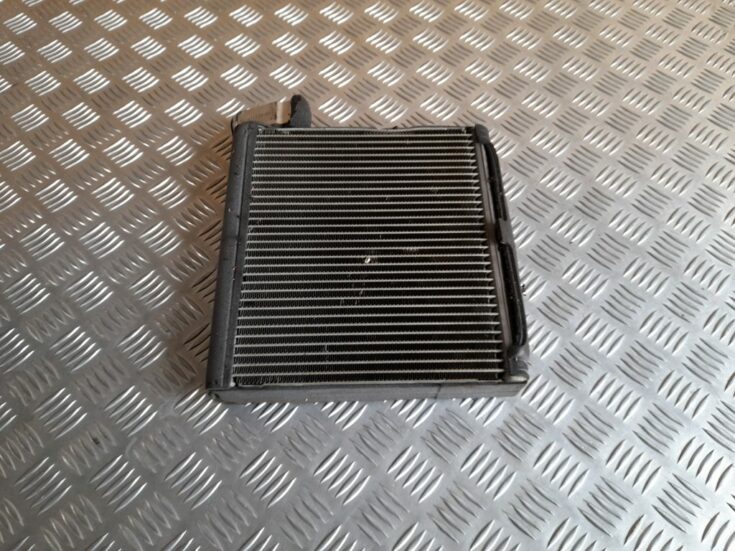 Gaisa kondicionēšanas radiators salonā priekš MAZDA 6 2008