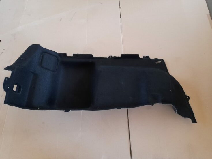 Bagāžnieka nodalījuma sānu apdare priekš MAZDA 6 2008