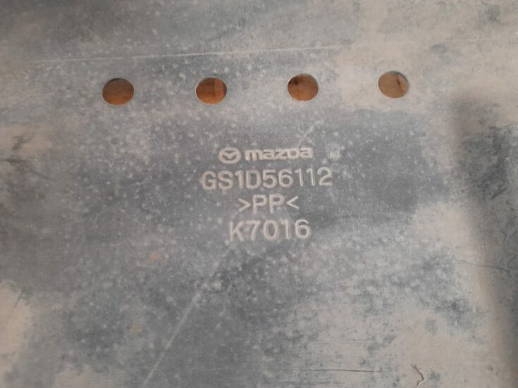 Priekšēja bufera aizsargs priekš MAZDA 6 2008
