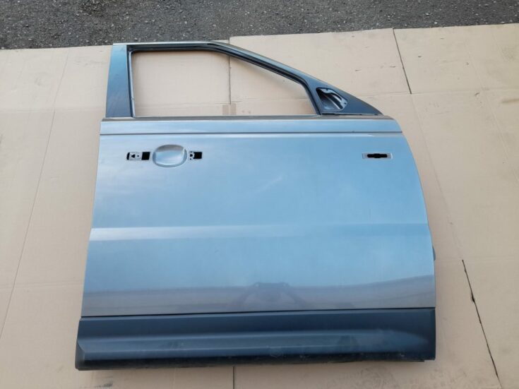 Priekšējās labās durvis priekš RANGE ROVER SPORT 2007