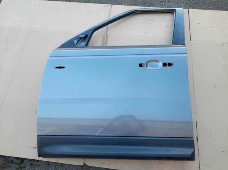 Priekšējās kreisās durvis priekš RANGE ROVER SPORT 2007