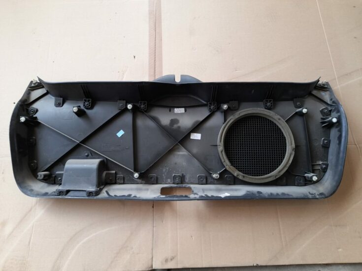 Bagāžnieka vāka liela apdare priekš RANGE ROVER SPORT 2007