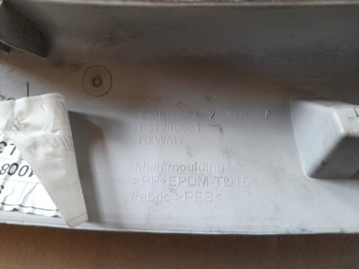 Priekšējas salona statnes apdare priekš RANGE ROVER SPORT 2007