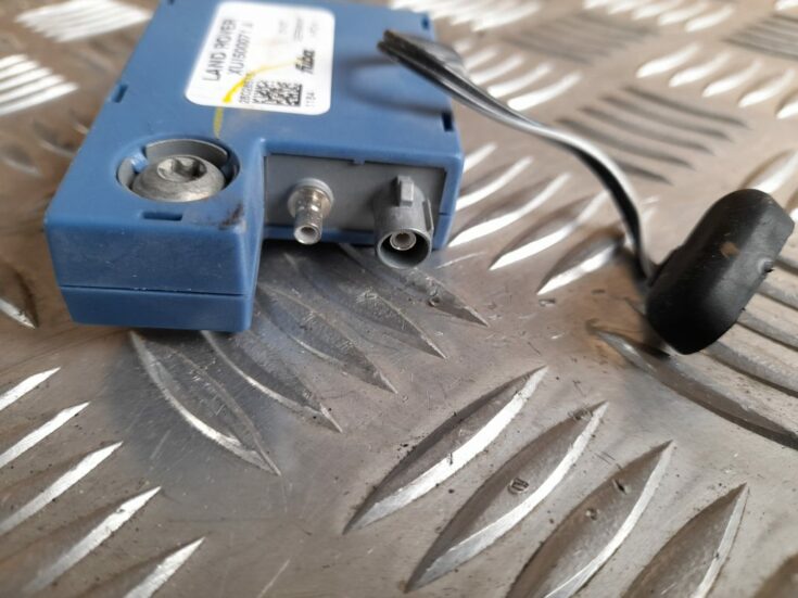 Antenas pastiprinātāja bloks priekš RANGE ROVER SPORT 2007