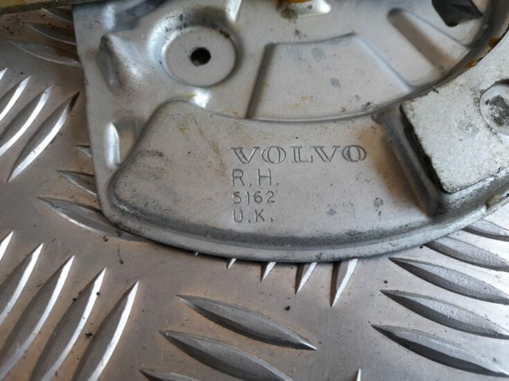 Stikla pacelšanas mehānisms priekšējais labais priekš VOLVO V70 2003 SILVER