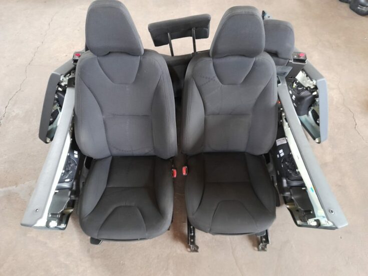 Sēdekļu komplekts priekš VOLVO XC60 2009