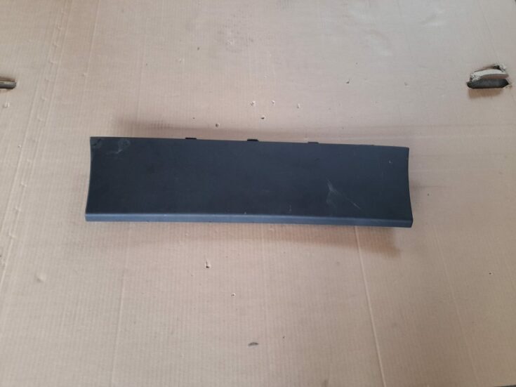 Salona plastmasa priekš VOLVO XC60 2009