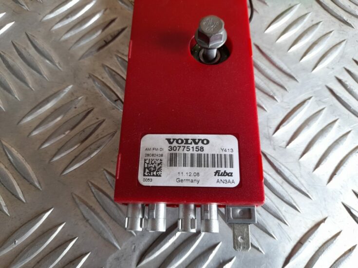 Antenas pastiprinātāja bloks priekš VOLVO XC60 2009