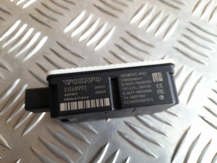 Centrālas atslēgas vadības bloks priekš VOLVO XC60 2009