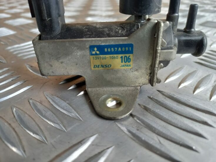 Solenoīda vakuuma vārsts priekš MITSUBISHI ASX 2011