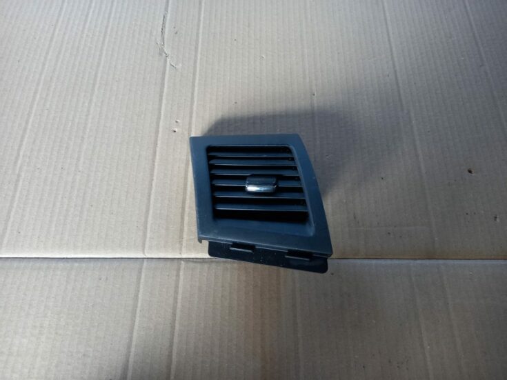 Ieplūdes gaisa deflektors, pa kreisi priekš MITSUBISHI LANCER 2009