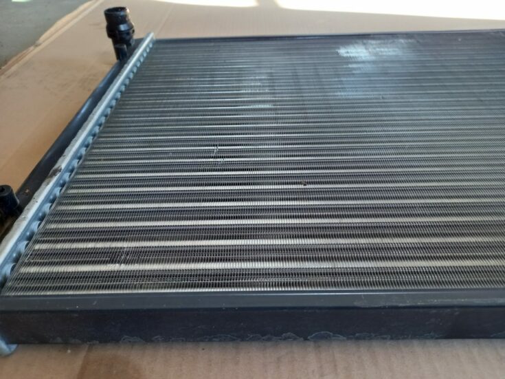 Dzesēšanas radiators priekš VW PASSAT CC 2009