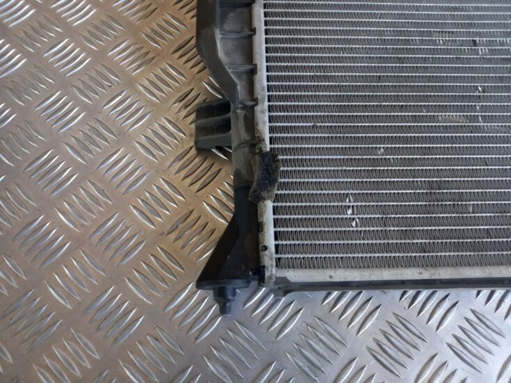 Dzesēšanas radiators priekš AUDI A6 1998