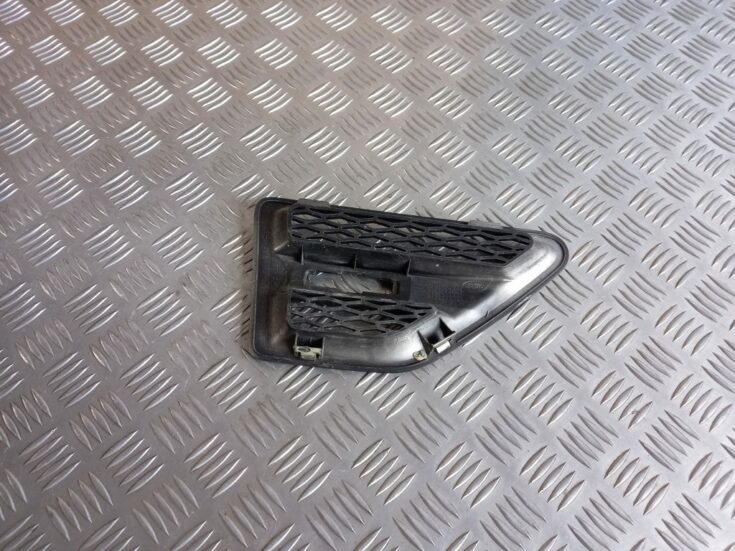 Priekšēja spārna uzlika/moldings priekš LAND ROVER FREELANDER 2007