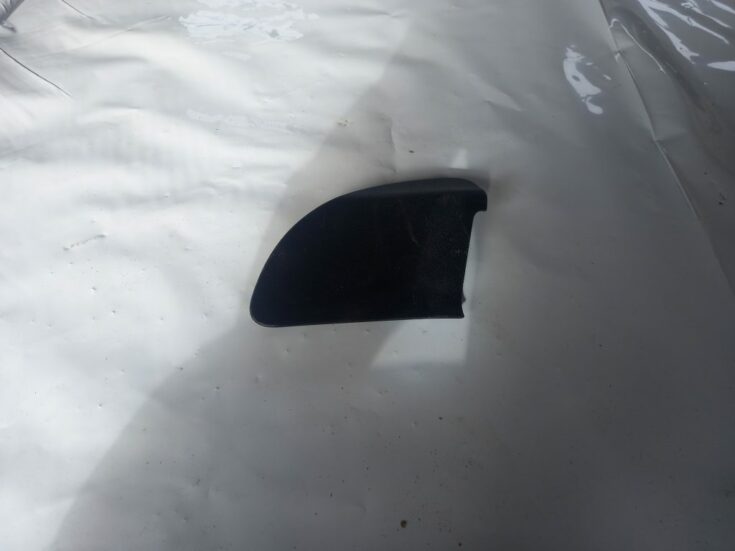 Salona plastmasa priekš LAND ROVER FREELANDER 2007