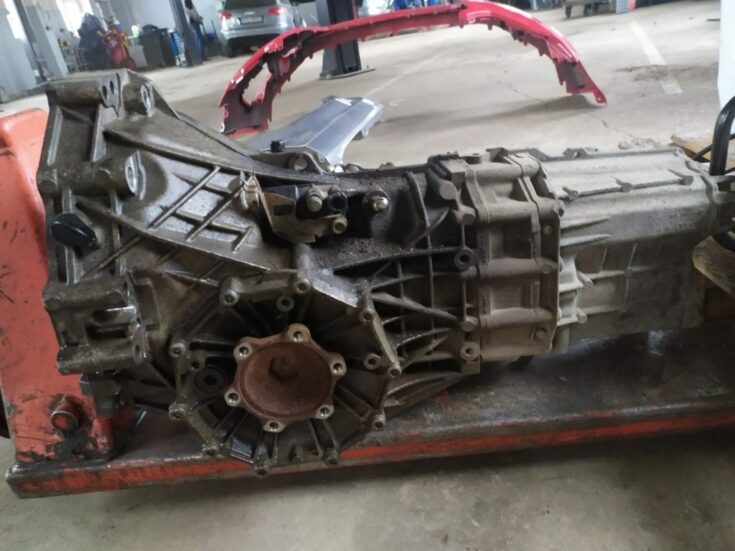 Mehāniska pārnesumkārba priekš AUDI A4 2007