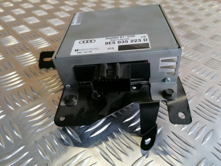 Audio pastiprinātāja bloks priekš AUDI A4 2007